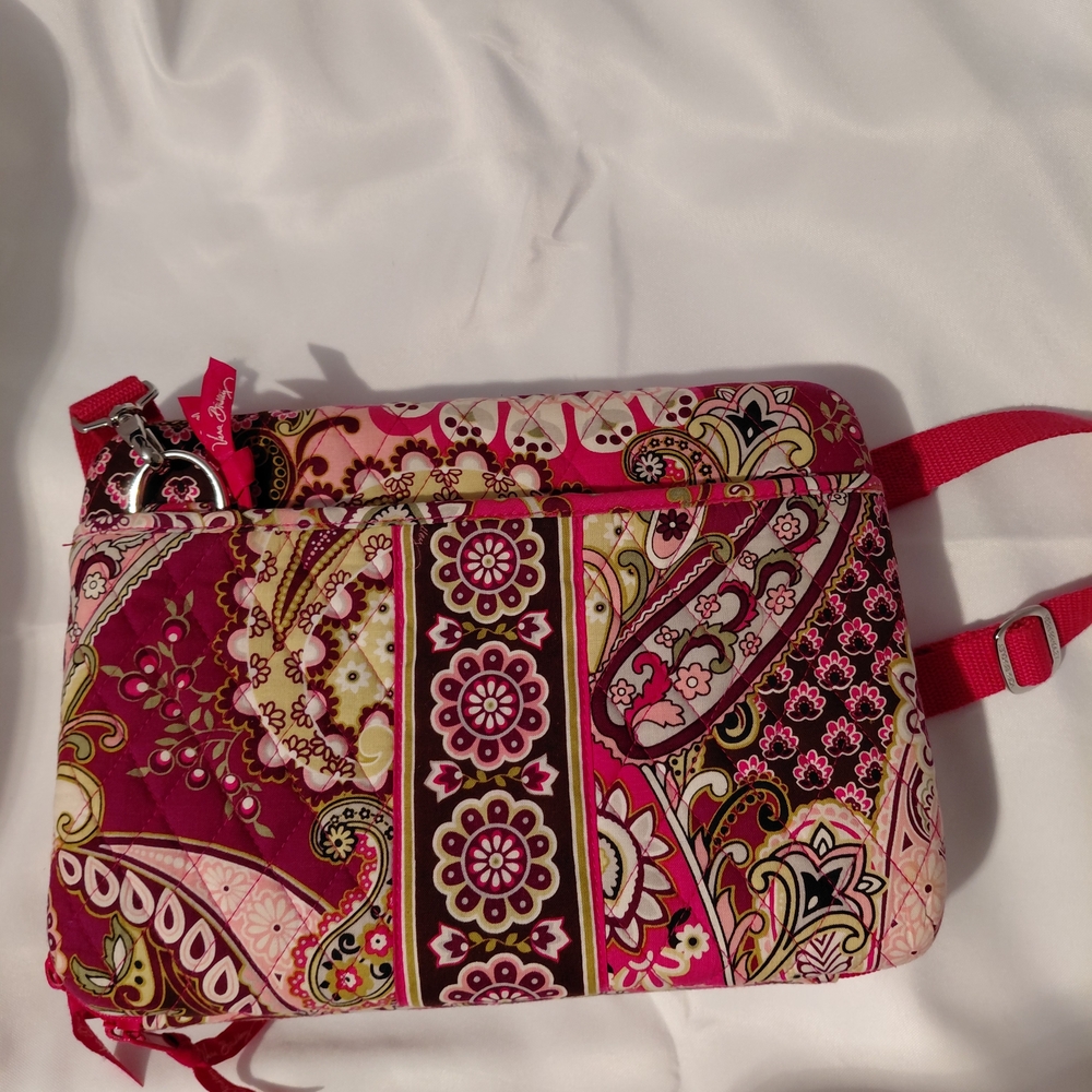 Vera Bradley Very Pink Paisley. Hard Shell Carry Case. Adj. Strap, Zipper Pocket - Picture 8 of 8